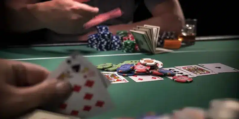 Chi tiết cách chơi Poker dành cho người mới